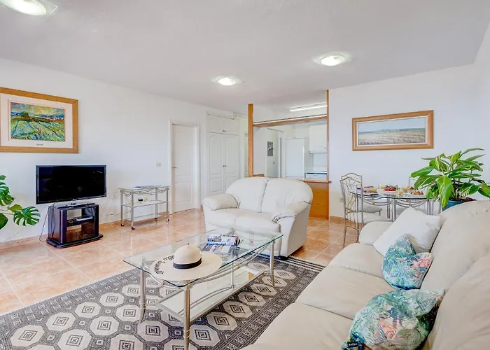 Apartment Panoramic View *